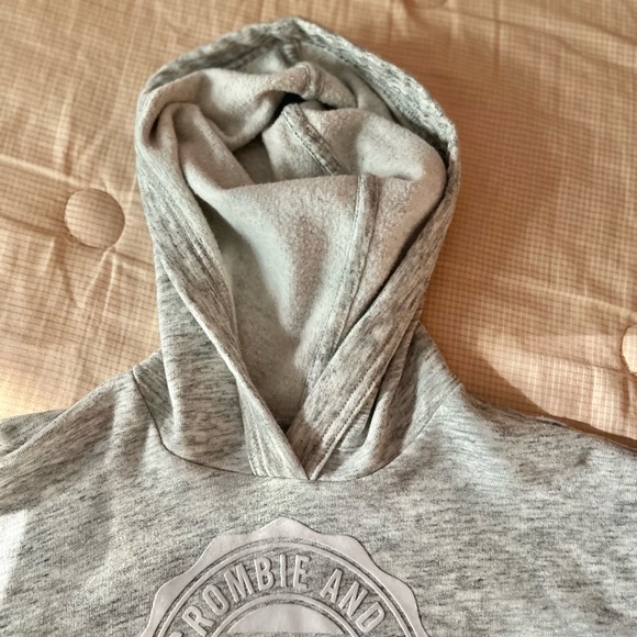Abercrombie Kids! Warm Grey Jacket , ( Used ) - Picture 4 of 5
